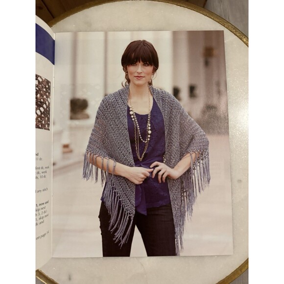 Leisure Arts 5258 Wonderful Wearable Wraps Crochet Pattern Booklet LaRoche - Picture 4 of 10